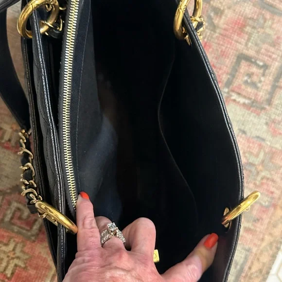 Chanel Black Quilted Caviar Grand Shopping Tote - Picture 6 of 10